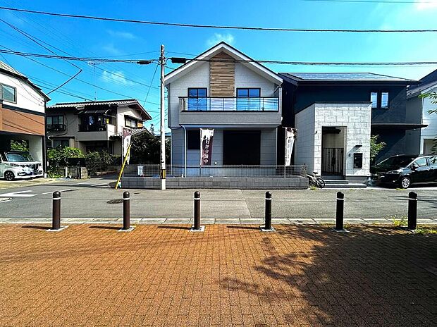 【外観写真】JR中央線「国立」駅まで徒歩11分の立地。BELS取得済みのZEH水準住宅です。住宅ローン控除の対象となる省エネ性能が備えられています。資金計画についてもご相談いただけます。
