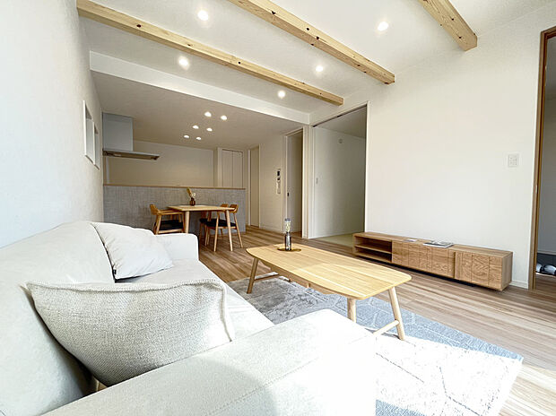 リビング D号棟現地写真