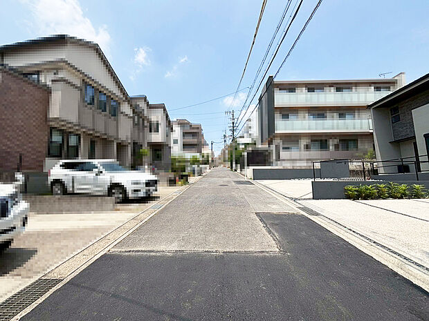 南西側前面道路