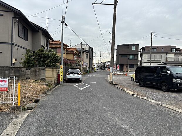 前面道路(2025年01月撮影)