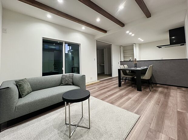 リビング A号棟