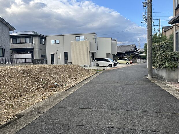 前面道路
(2025年10月撮影)