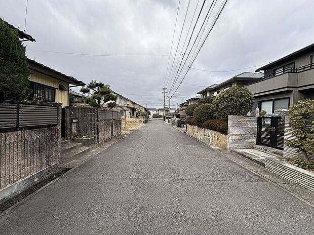 前面道路(2026年1月撮影)