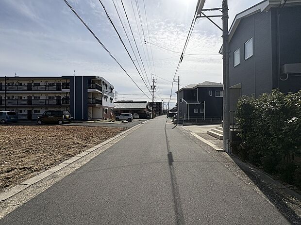 前面道路(2026年3月撮影)