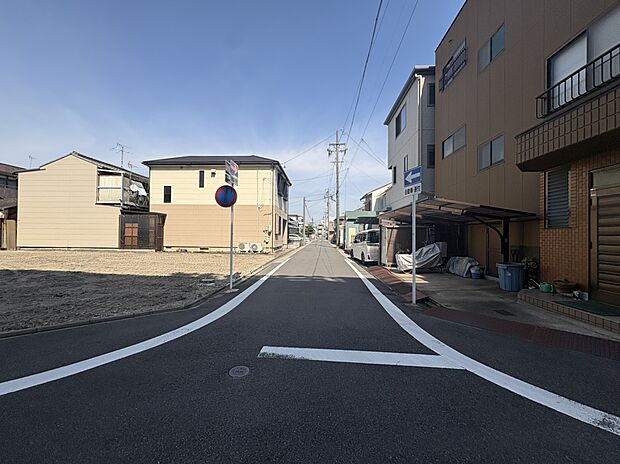 前面道路 南側