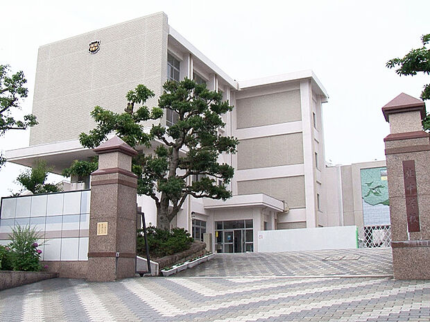 みよし市立北中学校（約270m）