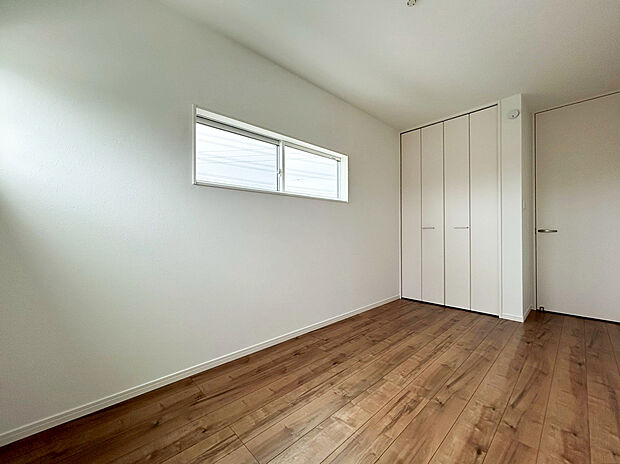 【洋室　A号棟】■子ども部屋にも広々クローゼット
