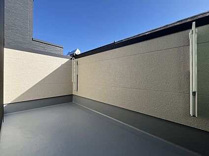 バルコニー　C号棟現地写真