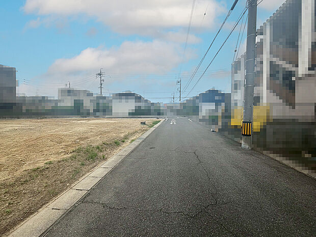 【南西側前面道路】2025年6月撮影