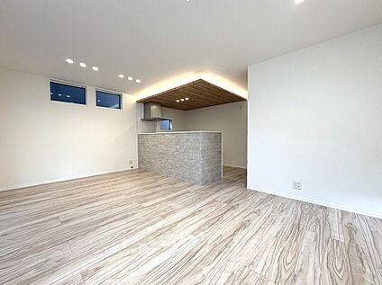 リビング B号棟