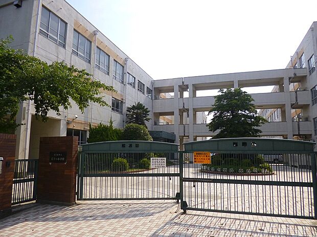 天子田小学校（約510m）