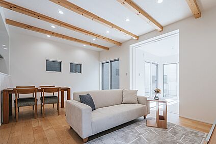 リビング 同仕様