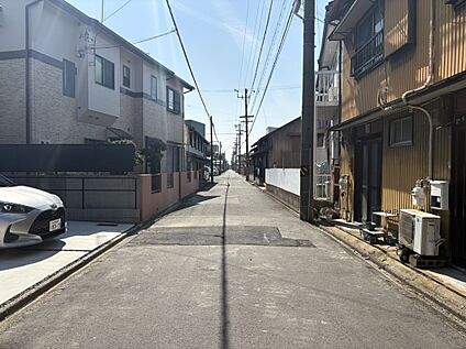 前面道路（2026年4月撮影）