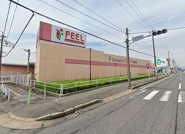 フィール三好店（約1m）