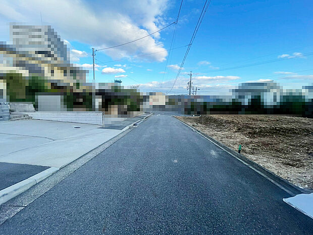 【北東側前面道路】2025年11月撮影