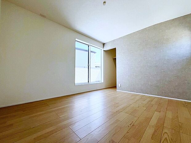 【主寝室　同一仕様】■収納上手ウォークインクローゼット有り　　　　　　　　　　　　■アクセントクロスをあしらった空間