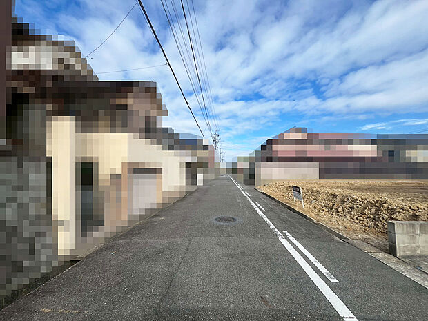 【西側前面道路】2025年12月撮影