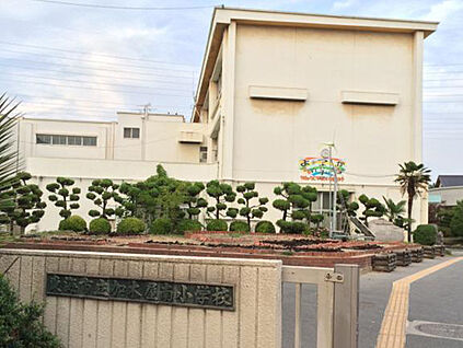 東海市立加木屋南小学校 350ｍ(徒歩5分)