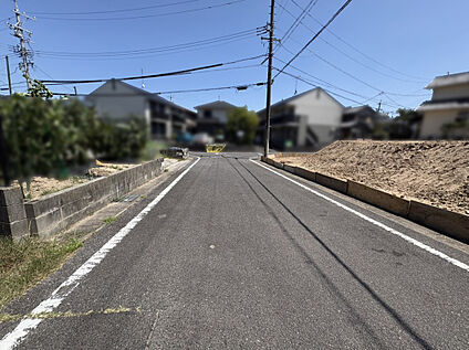 道路写真　北東側6.0ｍ