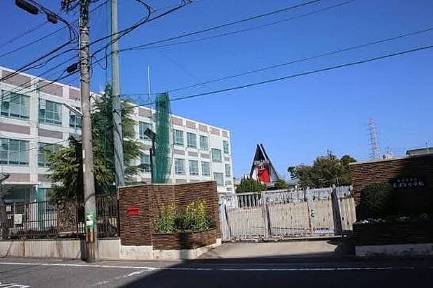 長須賀小学校(約1,500m)