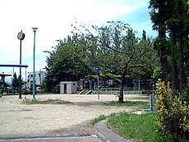 横井第一公園(約310m)
