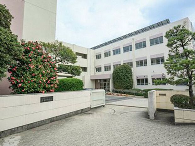 平針中学校（約60m）