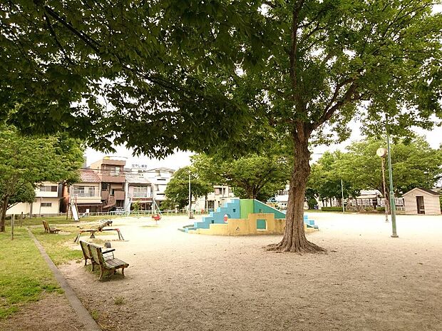 大和公園(約460m)
