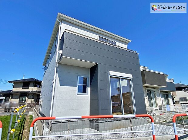 ≪現地ご案内はお気軽にお問い合わせください♪≫
現地をご覧いただきながら、住まいの夢をお聞かせください。