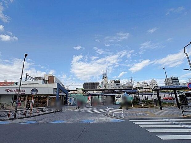 ≪いつでも内覧できます!送迎サービスもご利用ください♪≫
JR常磐線「金町」駅まで徒歩20分!「桜土手」停歩4分よりバス15分も利用できます♪バス便があると雨の日やお疲れの帰り道も助かりますね!