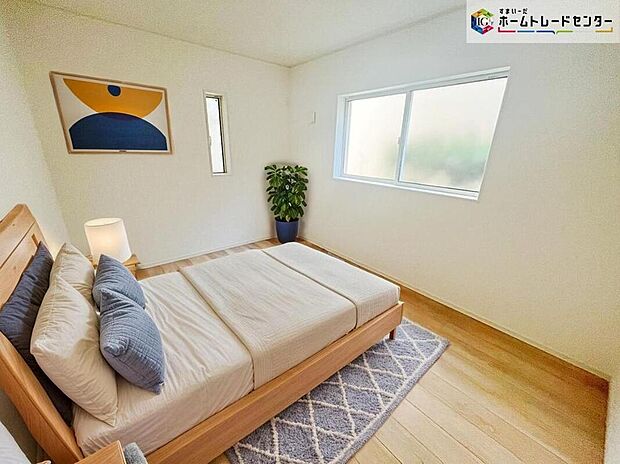 ≪Room≫
1階と3階の両方にお部屋があるのでライフスタイルに合わせて使い分けていただけます♪※家具をCGで加工しています。家具付き販売ではございません。