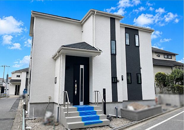 ≪現地ご案内は便利お気軽にお問い合わせください♪≫
さまざまな設備や間取り、住み心地を現地で確認しよう。