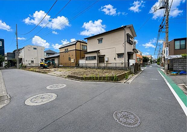 ≪見学予約可能!≫小学校まで徒歩6分!低学年のお子様の通学も安心♪徒歩10分圏内に大き目のスーパーが2件あるのでお買物にも便利な好立地です♪