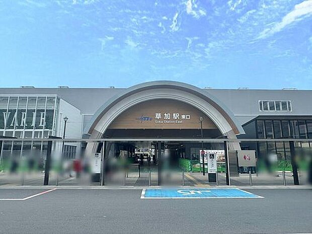 東武伊勢崎線「草加」駅バス9分「伊草」停歩5分!つくばエクスプレス「八潮」駅からもバスがあります!2路線利用可能な好立地です♪