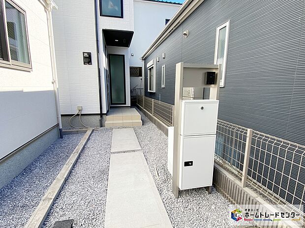 【現地外観写真】≪内覧以外にも資金計画やライフプランに寄り添ったご提案をいたします♪≫
くらし快適な仕様設備♪家事時短の味方「食洗機」付き・陽当たりとプライバシーを考えた2階リビング！