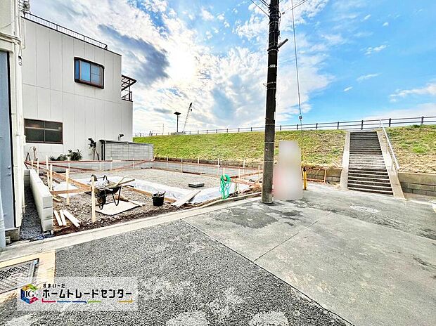 【現地外観写真】≪現地ご案内は便利なネット予約も可能です！お気軽にお問い合わせください♪≫
当日のご見学予約も承ります。同じものは２つとない「夢のマイホーム」との出会いが待っているかもしれません。