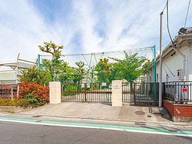 葛飾区立水元小学校（約850m）