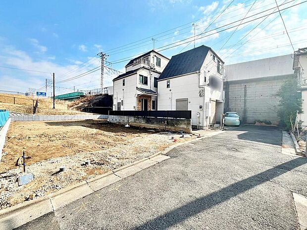 【前面道路含む現地写真】≪見学予約ができます!≫