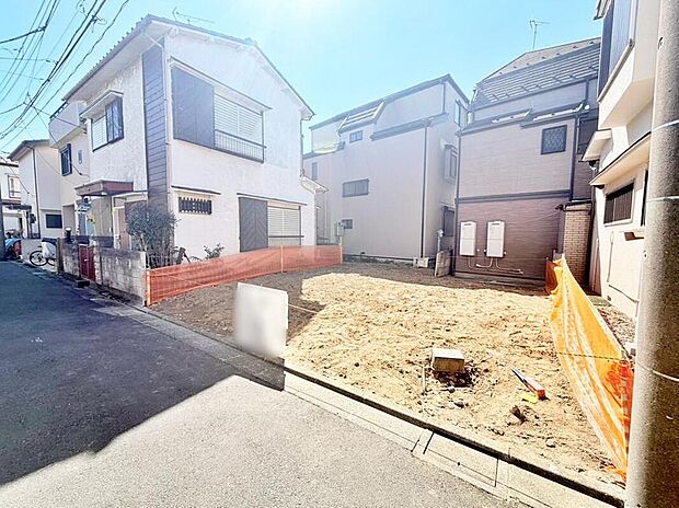 【前面道路含む現地写真】2026.03撮影
【本日ご見学できます♪】◆地震に強い家◆ZEH住宅♪最寄り駅まで徒歩10分
