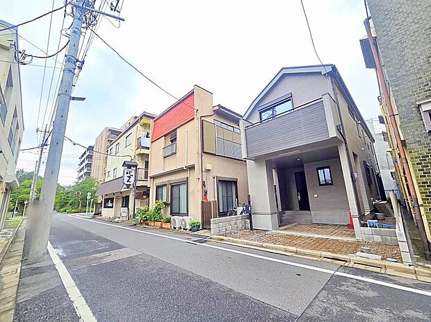 【前面道路含む現地写真】現地（2026年6月）撮影
当日のご見学予約も承ります。同じものは２つとない「夢のマイホーム」との出会いが待っているかもしれません♪