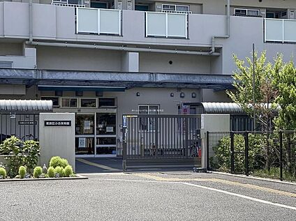 葛飾区立小合保育園 220m(徒歩3分)