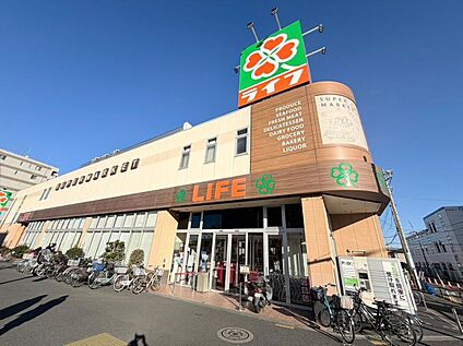 ライフ六町駅前店 350m(徒歩5分)