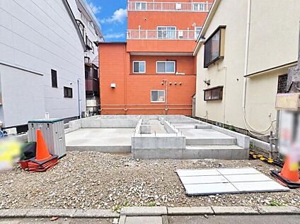 前面道路含む現地写真