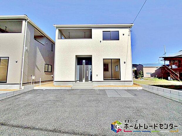 豊明市沓掛町第5 3号棟
堂々完成♪是非現地でご確認下さい!
ご見学は飯田グループホールディングス、ホームトレードセンター株式会社まで♪