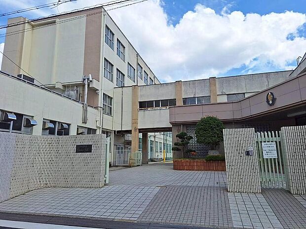 名古屋市立飯田小学校まで600m