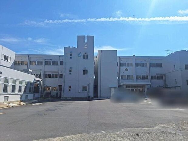 瀬戸市立幡山東小学校まで1460m