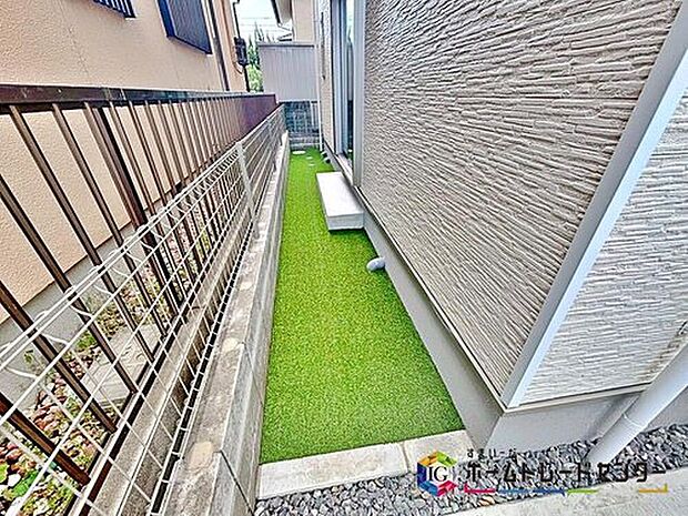 【庭】お庭がございます♪
戸建てならではのメリットですね♪
ガーデニングや家庭菜園など、お好みにおうち時間をお楽しみいただけます♪
