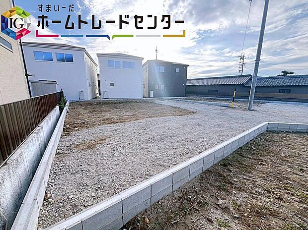 【現地外観写真】リーブルガーデン小牧市小木
3号棟 2026年2月完成予定☆
敷地奥のゆとりあるスペースで、プライベート性の高い住まいが実現できます。