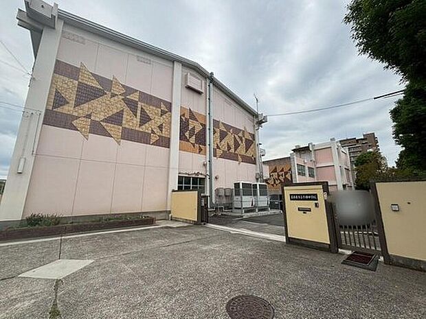 名古屋市立千種中学校(約1,600m)