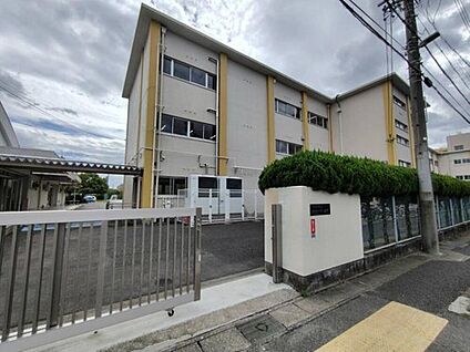 尾張旭市立旭中学校 1120m(徒歩14分)