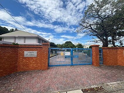 名古屋市立守山小学校 550m(徒歩7分)